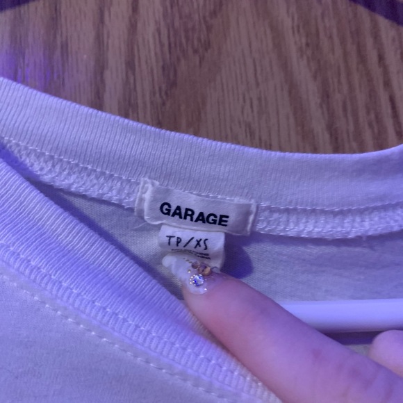 GARAGE size xs white graphic cropped tee - Picture 4 of 4